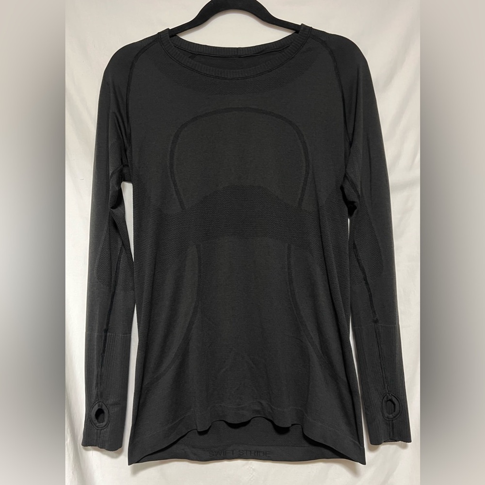 Lululemon Black Swiftly Tech Long Sleeve Crew Thumb Holes Run Yoga Activewear - Picture 7 of 12